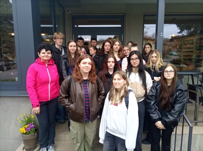 “Moo!” for business at Farma Lochu, and bread at Křepenice Bakery!