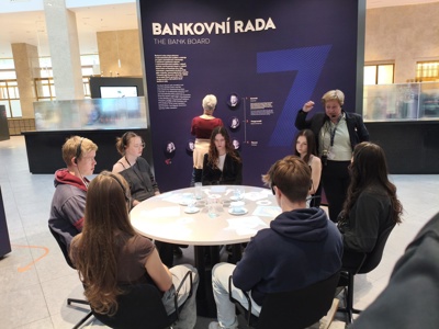 Mašinky, hvězdné nebe, zlato a peníze